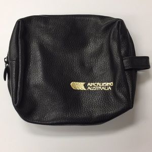 Aircruising Australia Travel Dopp skit Toiletries